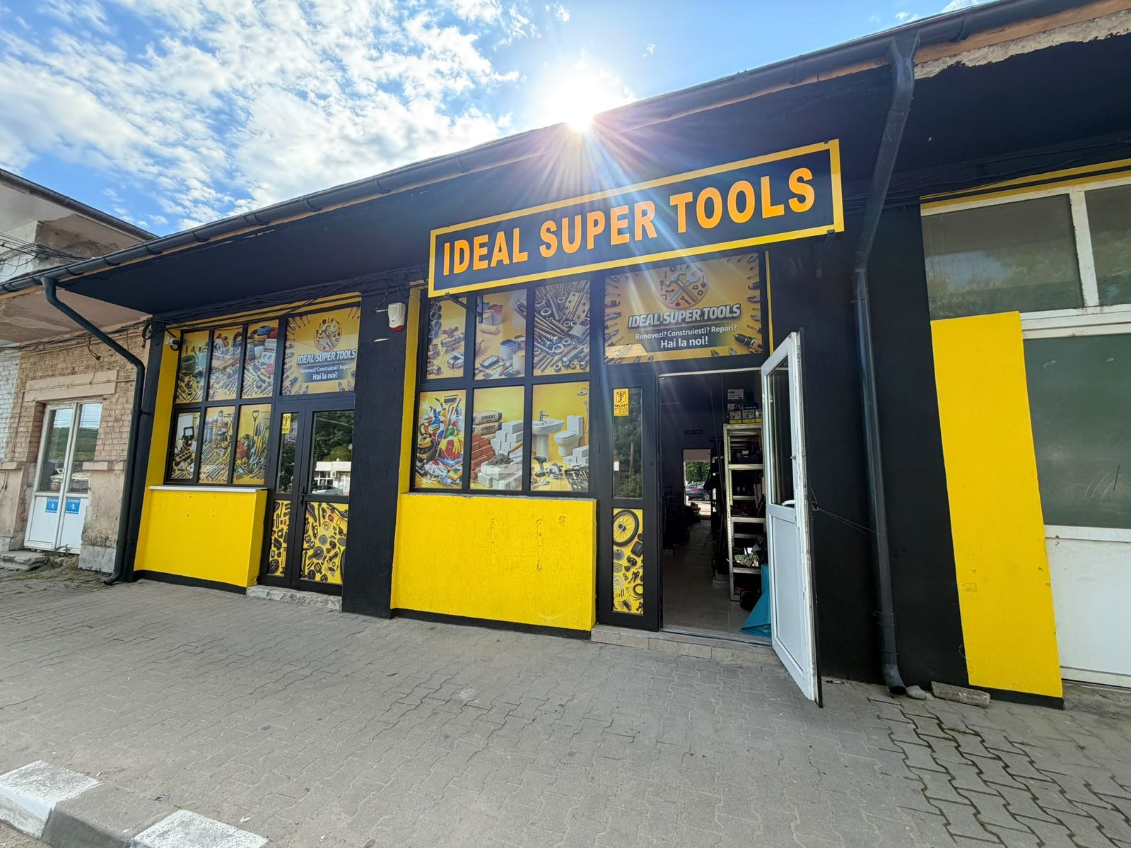 Magazinul IDEAL SUPER TOOLS